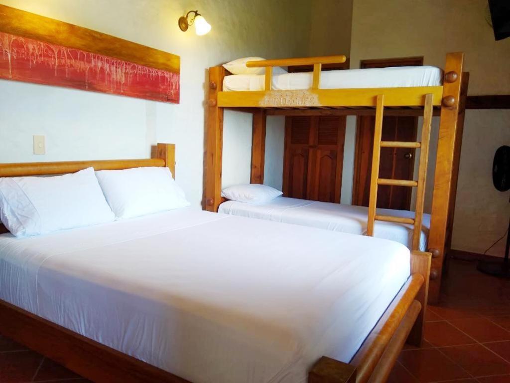 Granja Del Cafe Hotel Y Centro De Convenciones Venecia  Екстер'єр фото